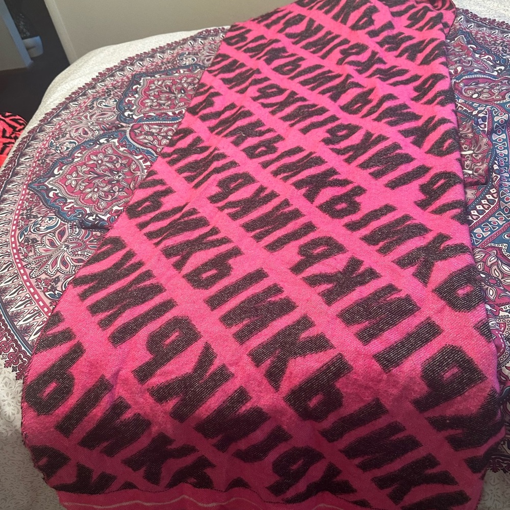 PINK Victoria's Secret Pink and Black Scarf